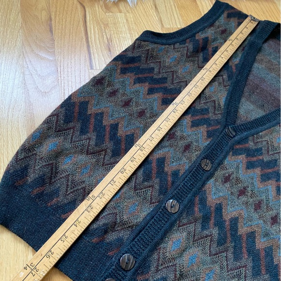 Pervuvian Connection Baby Alpaca Multi Colored Vest - Picture 11 of 12